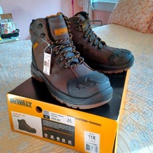 Dewalt Workbooks NWT